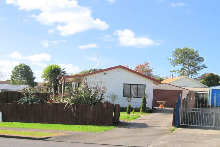 Photo of property in 1/67 Charntay Avenue, Clover Park, Auckland, 2019