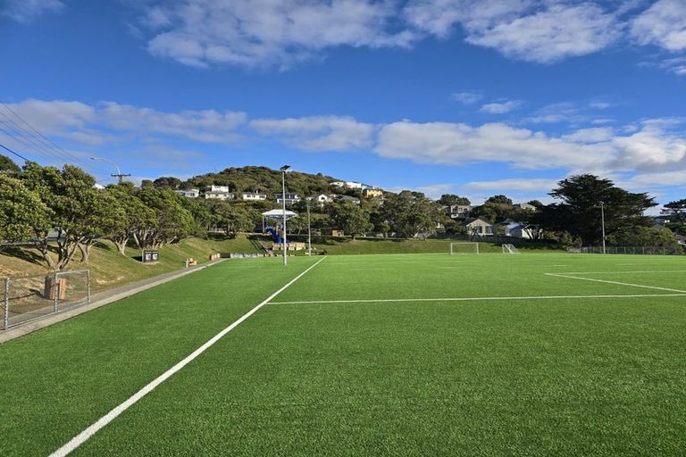 Photo of property in 77 Cockayne Road, Khandallah, Wellington, 6035