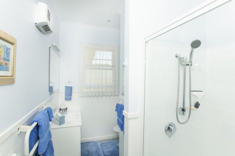 Photo of property in 11 Tukura Road, Inner Kaiti, Gisborne, 4010