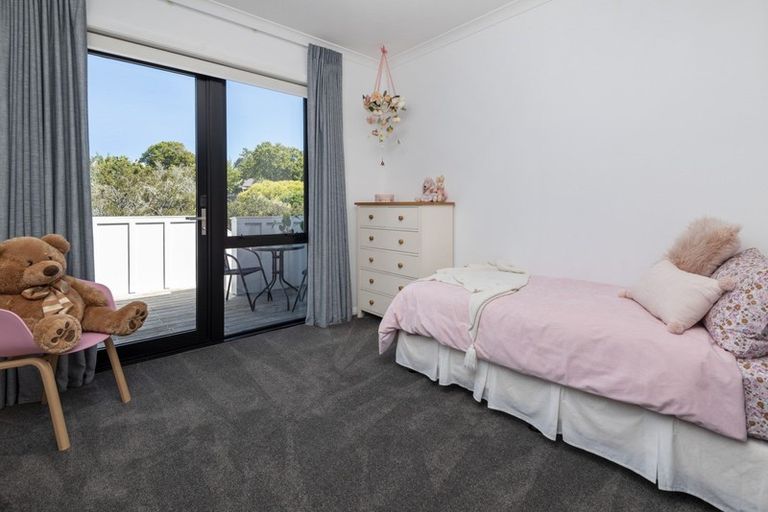 Photo of property in 63a Evelyn Road, Cockle Bay, Auckland, 2014