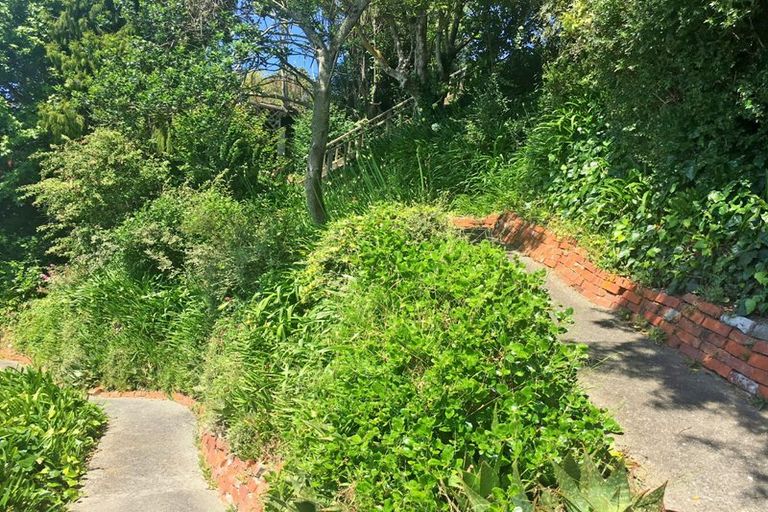 Photo of property in 3 Grenville Terrace, Moana, Nelson, 7011