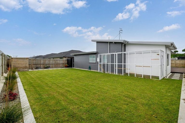 Photo of property in 58 Freedom Drive, Kelvin Grove, Palmerston North, 4414