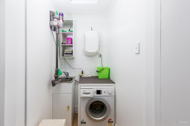 Photo of property in 17 Harris Street, Waimate, 7924