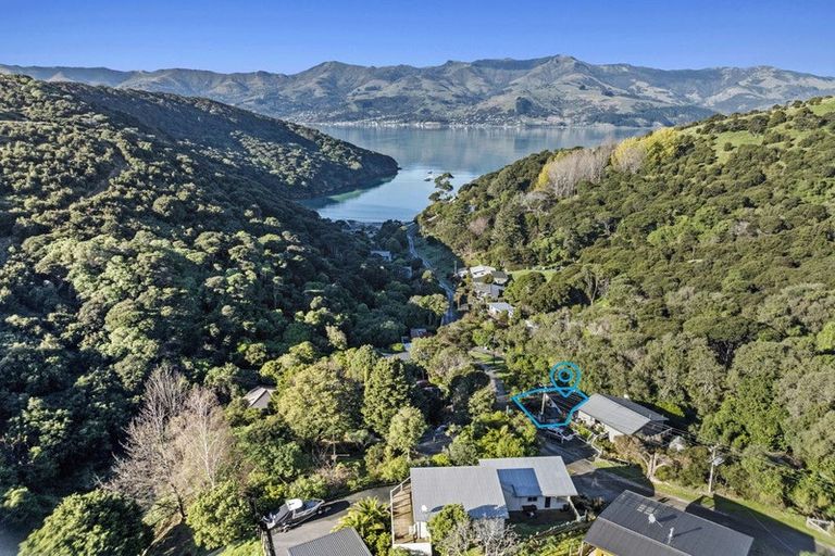 Photo of property in 40 Tikao Bay Road, Wainui, Akaroa, 7582