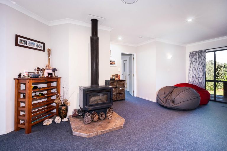 Photo of property in 31 Dillon Street, Waihi Beach, 3611