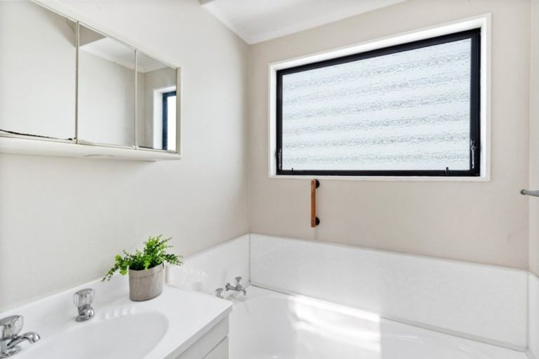 Photo of property in 4c Hudson Street, Riverlea, Hamilton, 3216