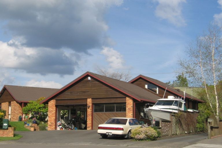 Photo of property in 9 Gareth Place, Lynmore, Rotorua, 3010