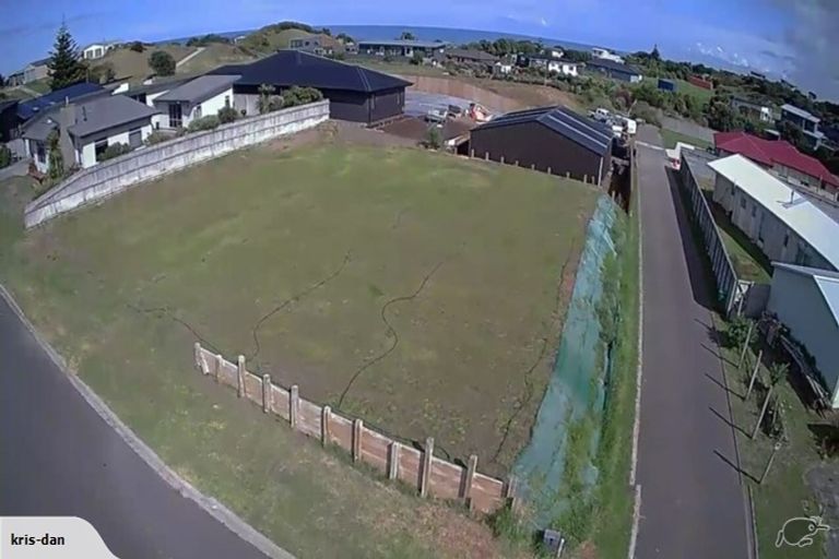 Photo of property in 3a Golf Vue Place, Castlecliff, Whanganui, 4501