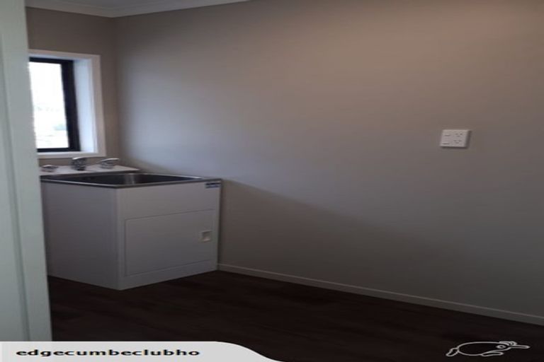 Photo of property in 16 Matipo Place, Edgecumbe, 3120