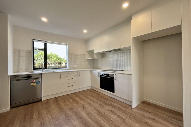 Photo of property in 6/107 Smith Street, Woolston, 8062