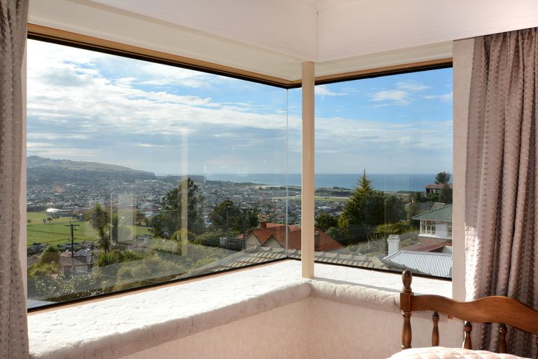 Photo of property in 32 Bangor Terrace, Kew, Dunedin, 9012