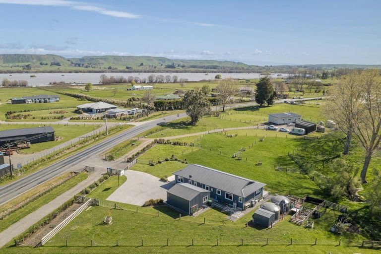 Photo of property in 403 Racecourse Road, Waipukurau, 4282
