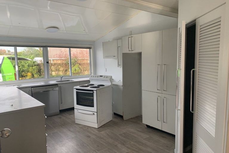 Photo of property in 98 Wordsworth Street, Leamington, Cambridge, 3432