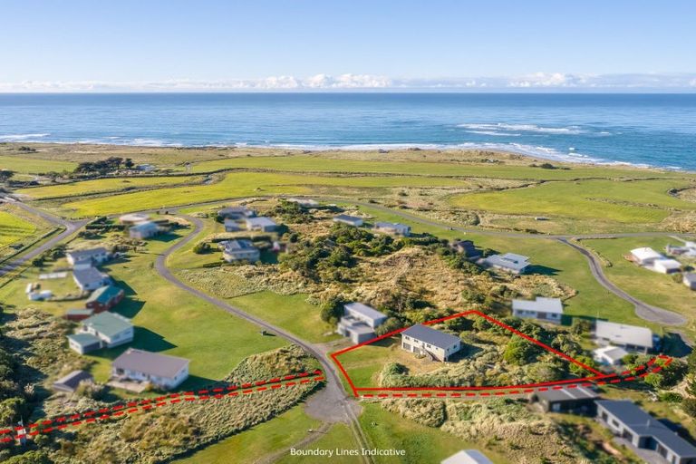 Photo of property in 13 Nunu Drive, Flat Point, Masterton, 5883