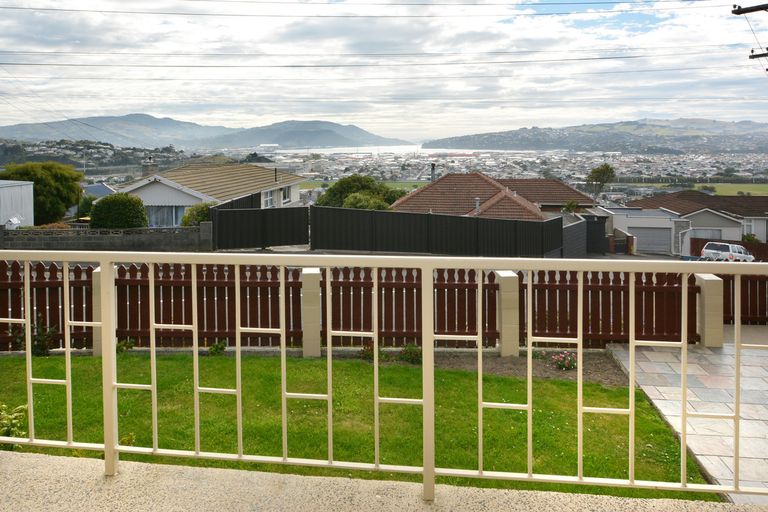Photo of property in 32 Bangor Terrace, Kew, Dunedin, 9012