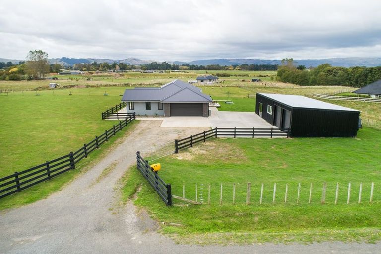 Photo of property in 21 Meavy Lane, Ashhurst, Palmerston North, 4470