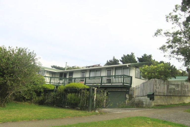 Photo of property in 298 Dowse Drive, Maungaraki, Lower Hutt, 5010