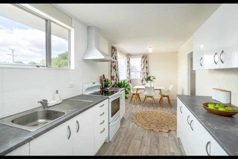 Photo of property in 57 River Road, Masterton, 5810