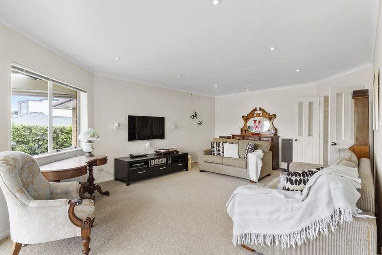 Photo of property in 5 Rakau Views, Orewa, 0931