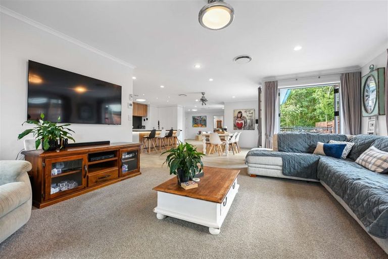 Photo of property in 3 Milbrook Place, Chartwell, Hamilton, 3210