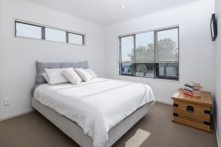 Photo of property in 170a Ridge Road, Howick, Auckland, 2014