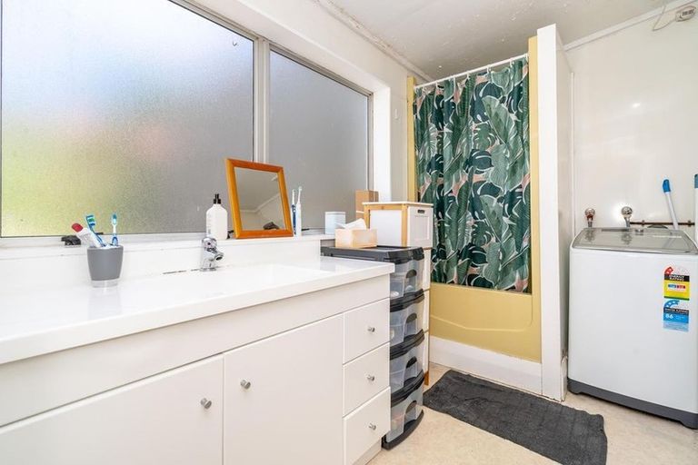 Photo of property in 56 Queen Street, North Dunedin, Dunedin, 9016