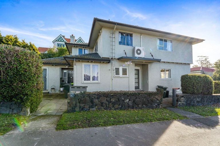 Photo of property in 2a Ure Street, South Hill, Oamaru, 9400