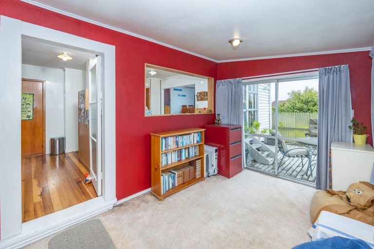 Photo of property in 21 Ridout Street, Maeroa, Hamilton, 3200