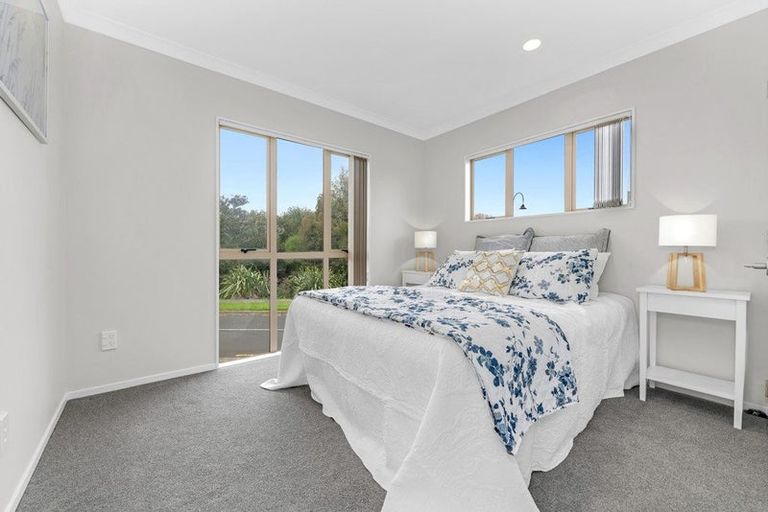 Photo of property in 97 Baverstock Road, Flat Bush, Auckland, 2016