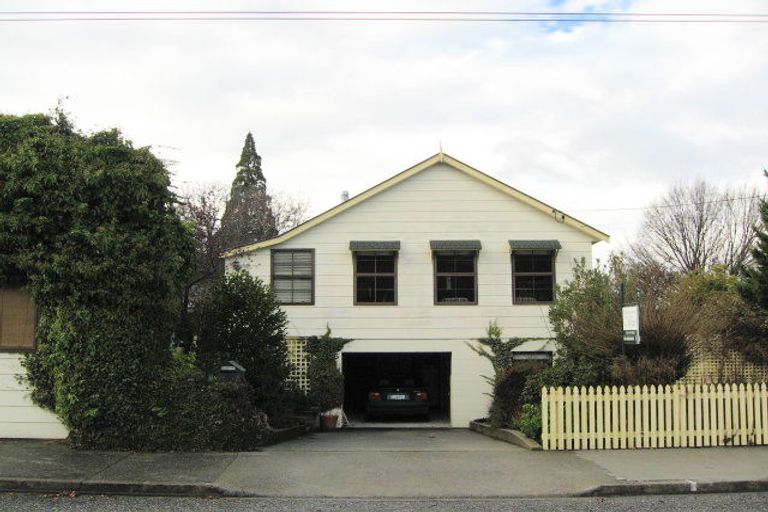 Photo of property in 6 Matau Street, Clyde, 9330