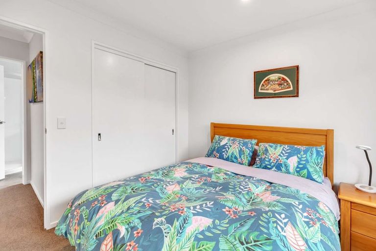 Photo of property in 12a Sussex Street, Levin, 5510