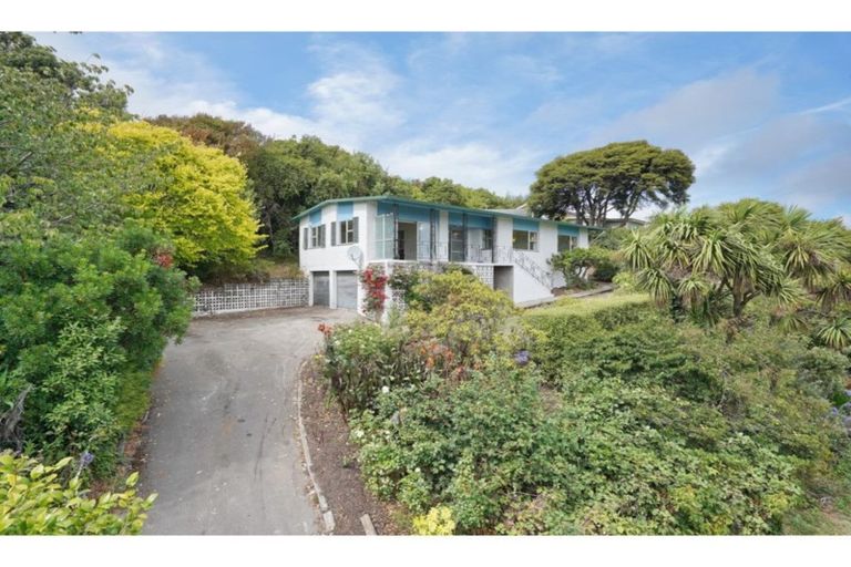 Photo of property in 193 Dyers Pass Road, Cashmere, Christchurch, 8022