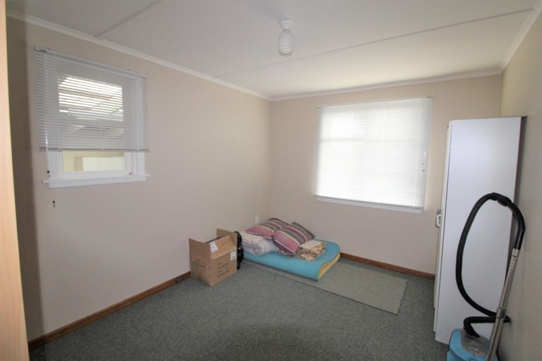 Photo of property in 6 Ida Street, Lumsden, 9730