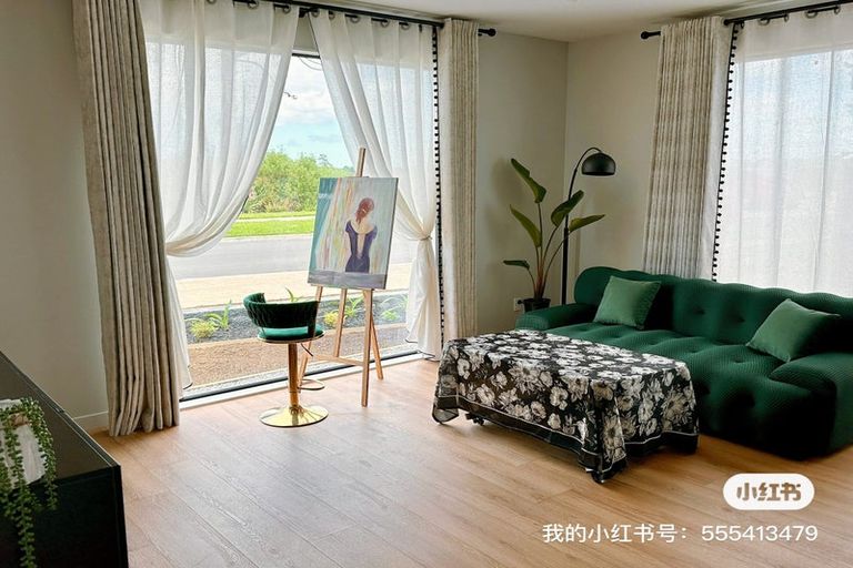 Photo of property in 23 Catalina Avenue, Rosehill, Papakura, 2113