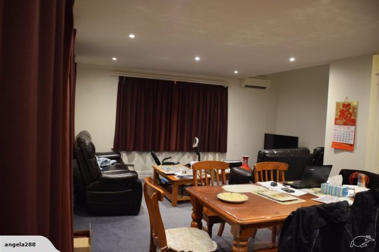 Photo of property in 208 Knights Road, Hutt Central, Lower Hutt, 5011