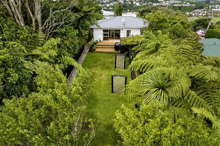 Photo of property in 36 Prospect Terrace, Johnsonville, Wellington, 6037