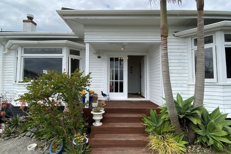 Photo of property in 12 Parkview Place, Pakuranga, Auckland, 2010