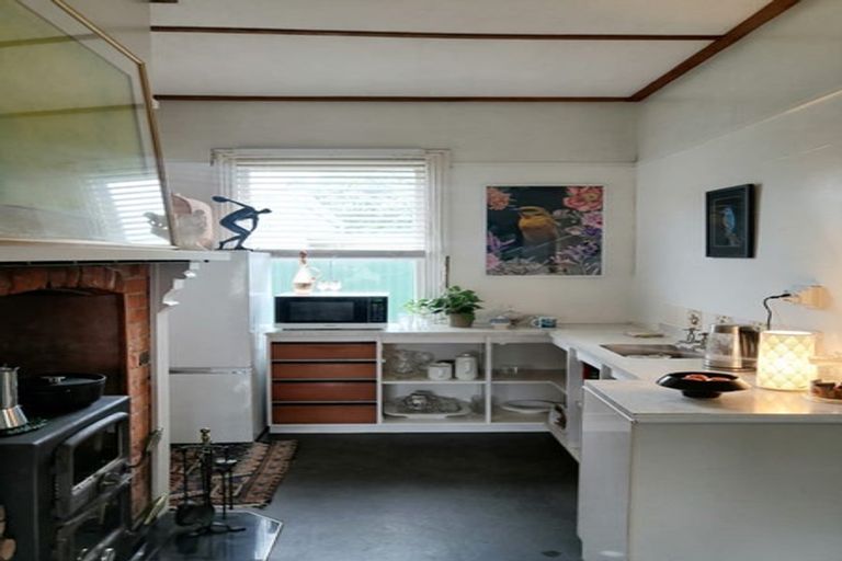 Photo of property in 165 Cambridge Street, Levin, 5510