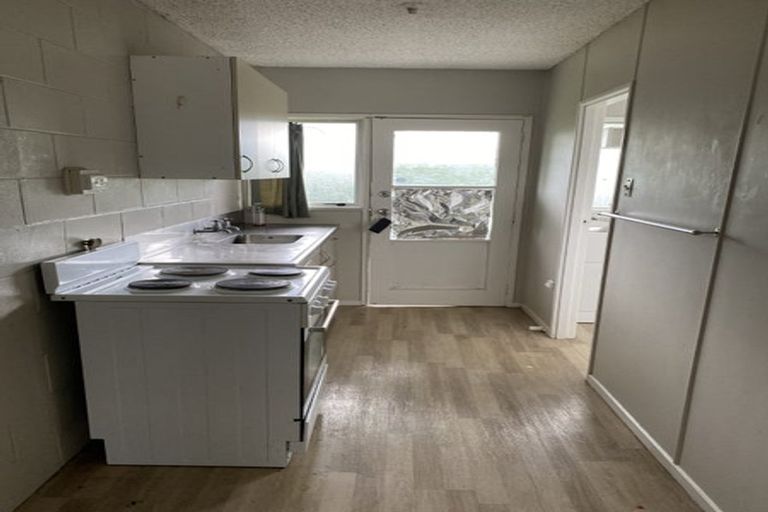 Photo of property in 2/12 Oakley Avenue, Claudelands, Hamilton, 3214