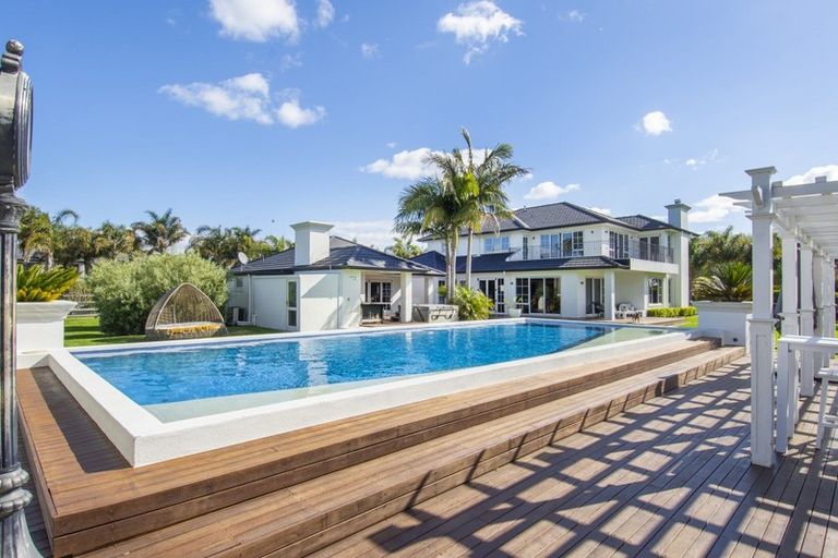 Photo of property in 22 Royal Ascot Drive, Papamoa Beach, Te Puke, 3187