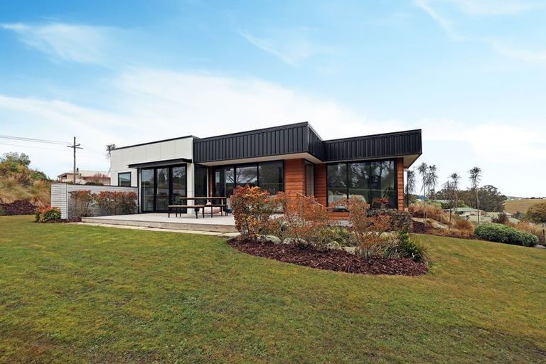 Photo of property in 66 Derwent Street, Oamaru North, Oamaru, 9400