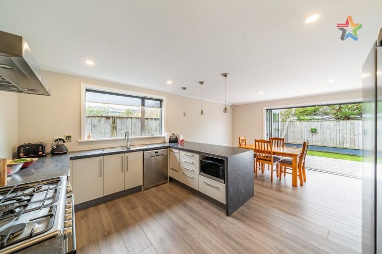 Photo of property in 51 Bristol Square, Hutt Central, Lower Hutt, 5010