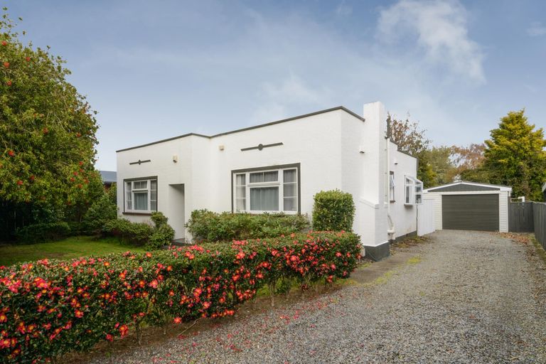 Photo of property in 90 Cook Street, Palmerston North, 4410