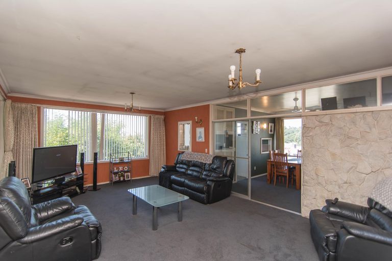 Photo of property in 1 Marchwiel Street, Waimataitai, Timaru, 7910