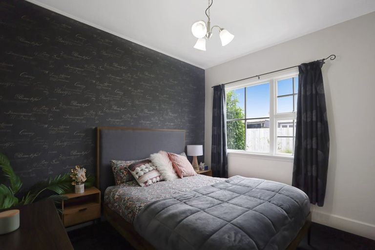 Photo of property in 8 Graham Street, Tinwald, Ashburton, 7700