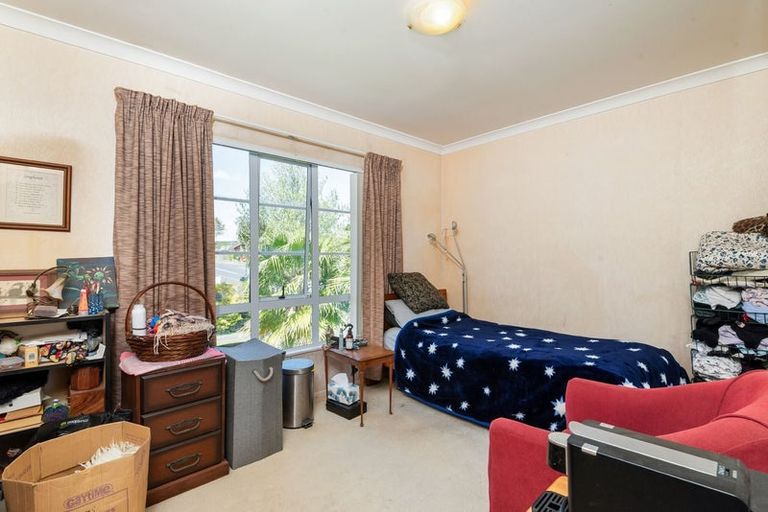 Photo of property in 36 Hugh Green Drive, Pinehill, Auckland, 0632