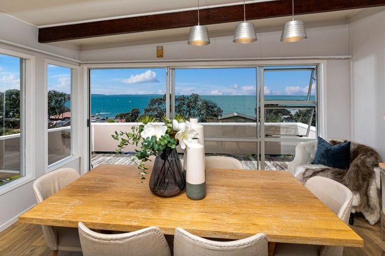 Photo of property in 29 Whitby Crescent, Mairangi Bay, Auckland, 0630