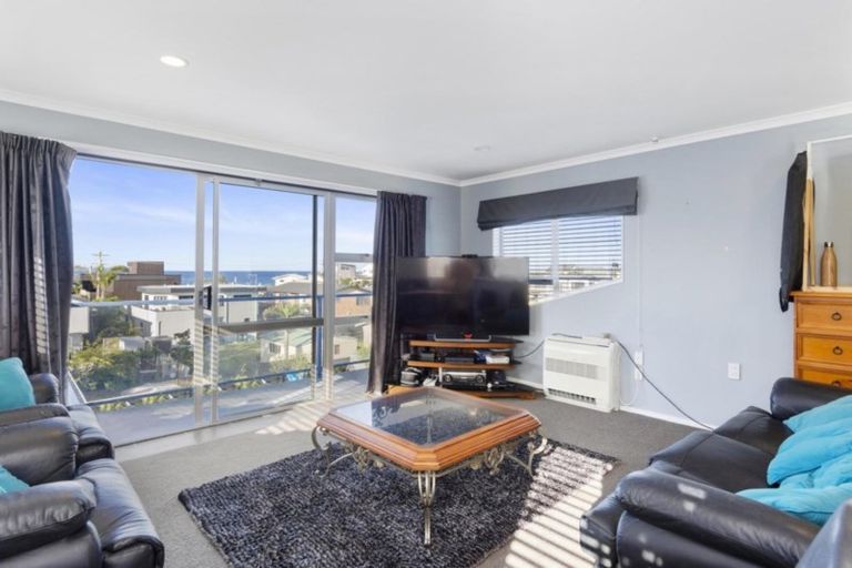 Photo of property in 1219 Papamoa Beach Road, Papamoa Beach, Papamoa, 3118