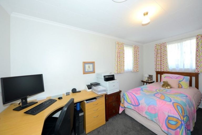 Photo of property in 59 Claridges Road, Casebrook, Christchurch, 8051