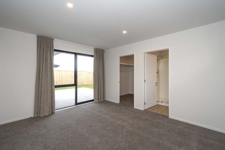 Photo of property in 8 Antill Street, Woodend, 7610